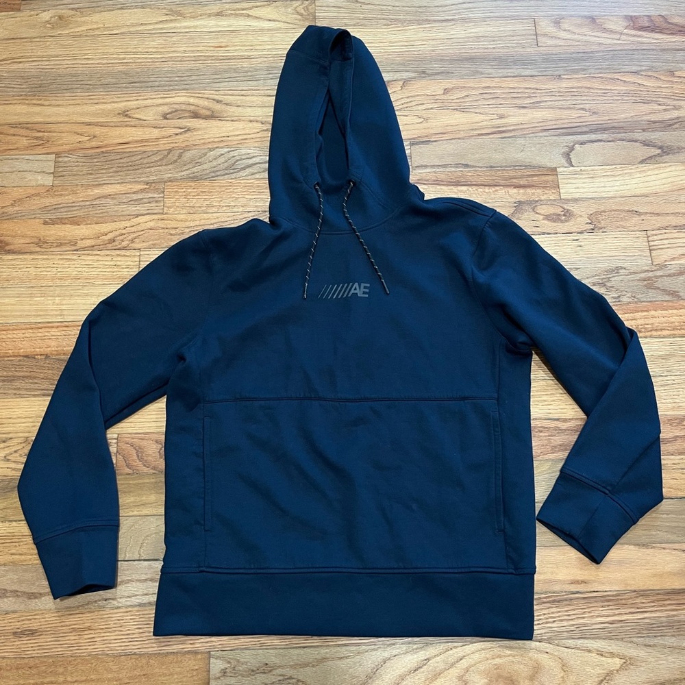 American Eagle Outfitters Men's Navy Hoodie Size Medium